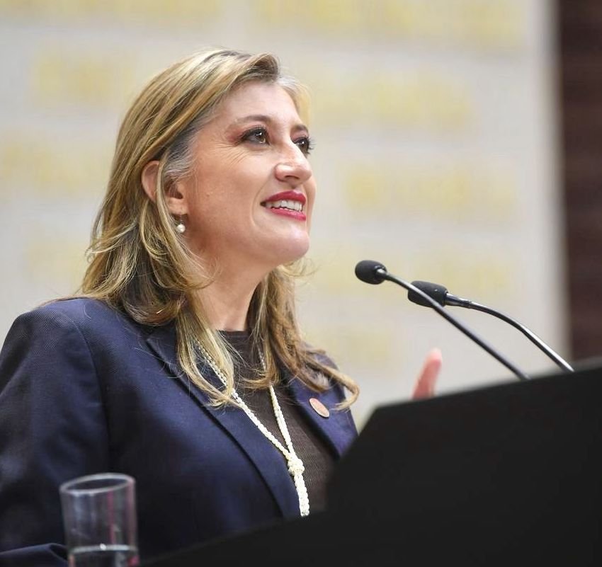 Cristina Márquez propone fortalecer la Alerta de Género y exige mayor respuesta institucional.
