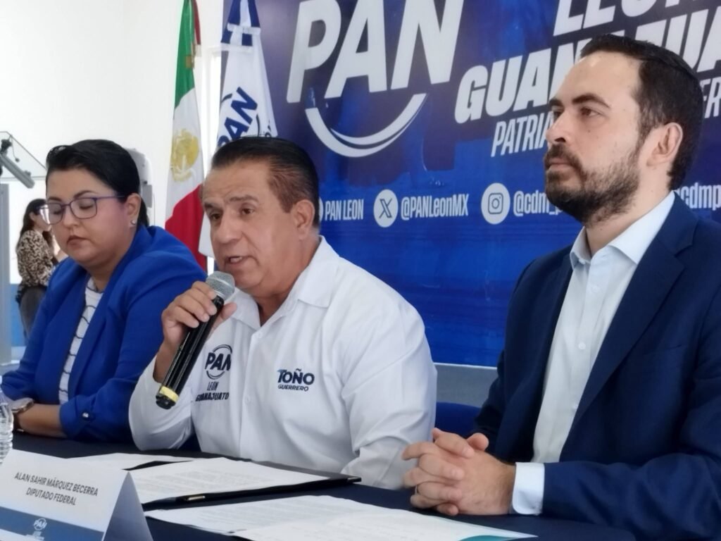PAN León denuncia presuntas presiones de Alejandra Gutiérrez para afiliar empleados municipales a Movimiento Ciudadano