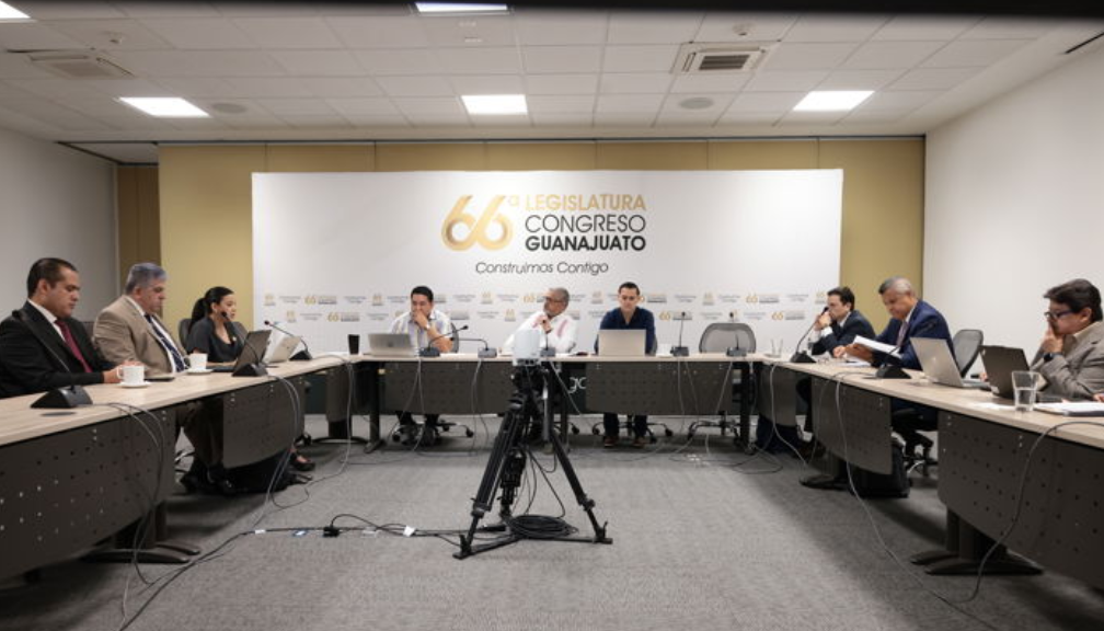 Analizan en el Congreso reforma para fortalecer la paridad de género en gobiernos municipales de Guanajuato.